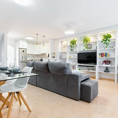 Bungalow Oasis :”jacuzzi Y Playa” Holiday home *