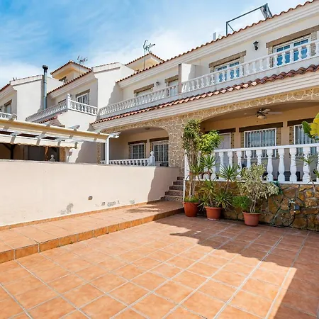 Bungalow Oasis :”jacuzzi Y Playa” *