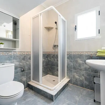 Bungalow Oasis :”jacuzzi Y Playa” Hotel 3*